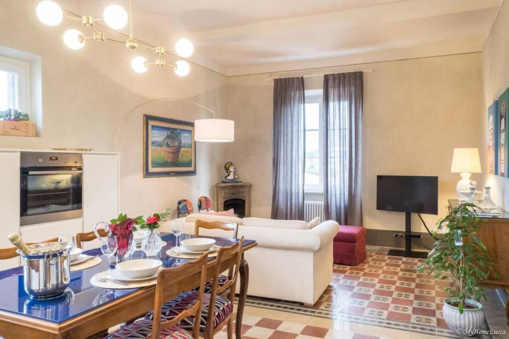 Casa Maria - Attico Di Lusso Vicino Alle Mura Lucca Ngoại thất bức ảnh