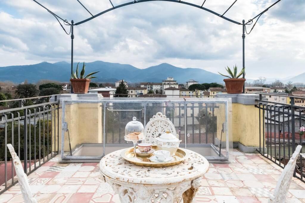 Casa Maria - Attico Di Lusso Vicino Alle Mura Lucca Ngoại thất bức ảnh